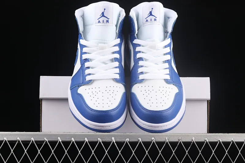 All Categories Air Jordan Jordan Series Basketball Shoes Air Jordan 1 Mid Differentiated Versions Air Jordan 1 Mid AJ1 Joe 1 Kentucky Blue Zhongbang Basketball Shoes BQ6472-104